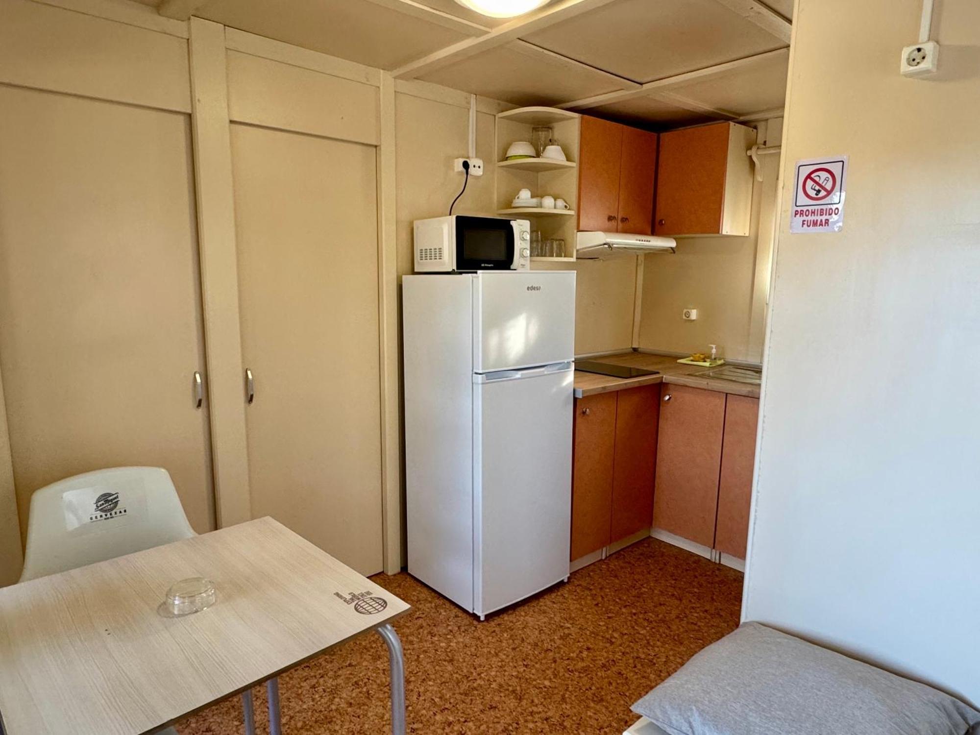 Camping Turismar ตอสซาเดมาร์ ภายนอก รูปภาพ